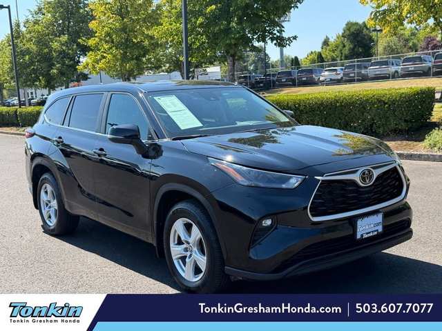 2024 Toyota Highlander LE