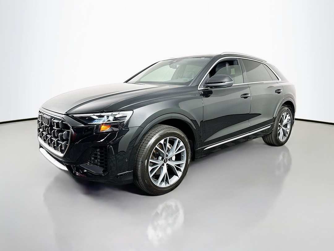 2025 Audi Q8 55 Premium Plus - Image 3