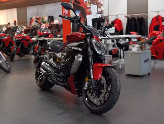 2026 Ducati X Diavel V4