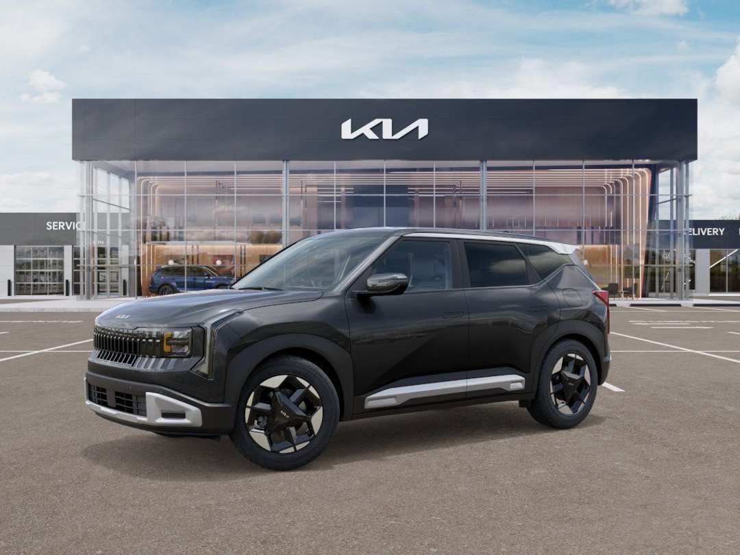 2027 Kia Seltos EX - Image 3