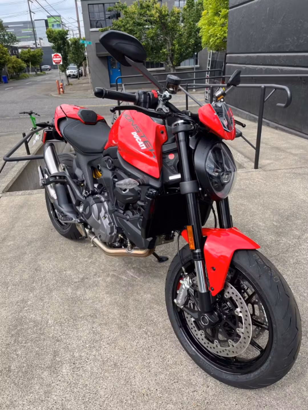 2025 Ducati Monster Plus 937 Demo - Image 3