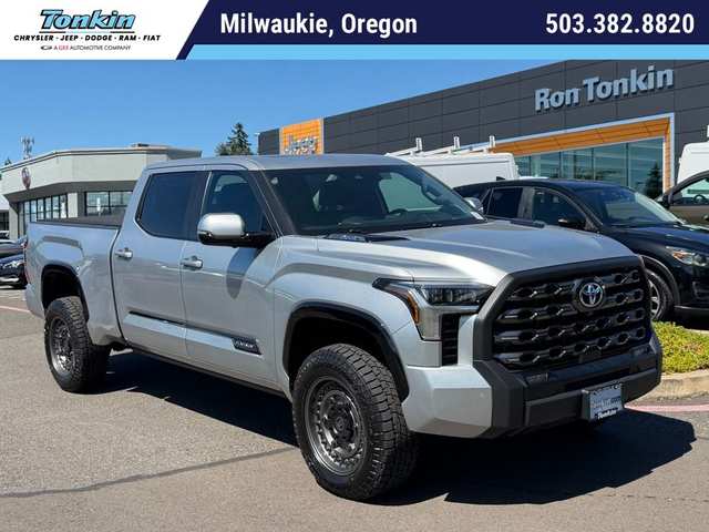 2022 Toyota Tundra Hybrid Platinum