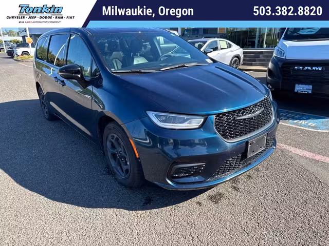 2023 Chrysler Pacifica Hybrid Limited