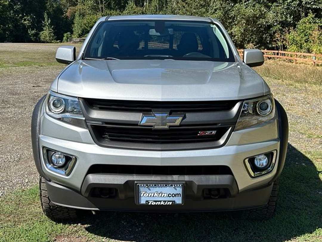 2019 Chevrolet Colorado Z71 - Image 3