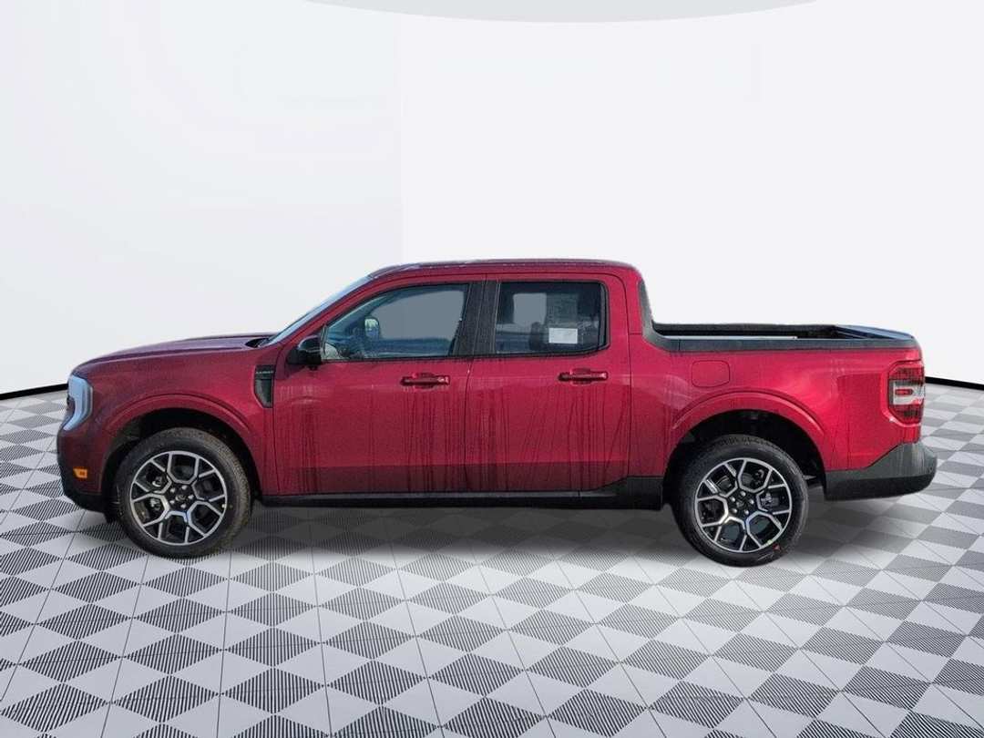 2026 Ford Maverick Lariat - Image 2