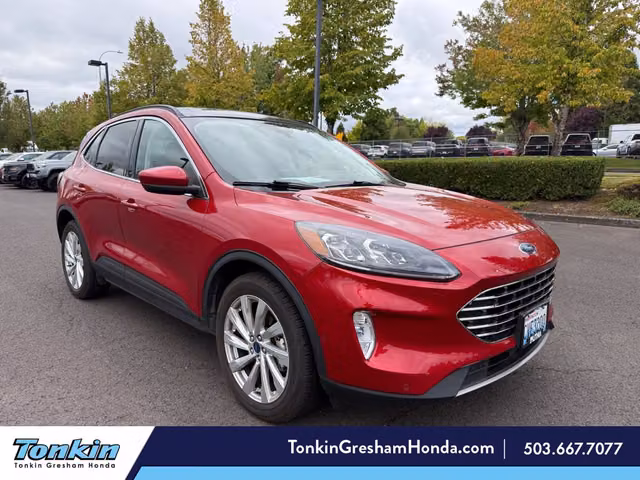2022 Ford Escape Titanium