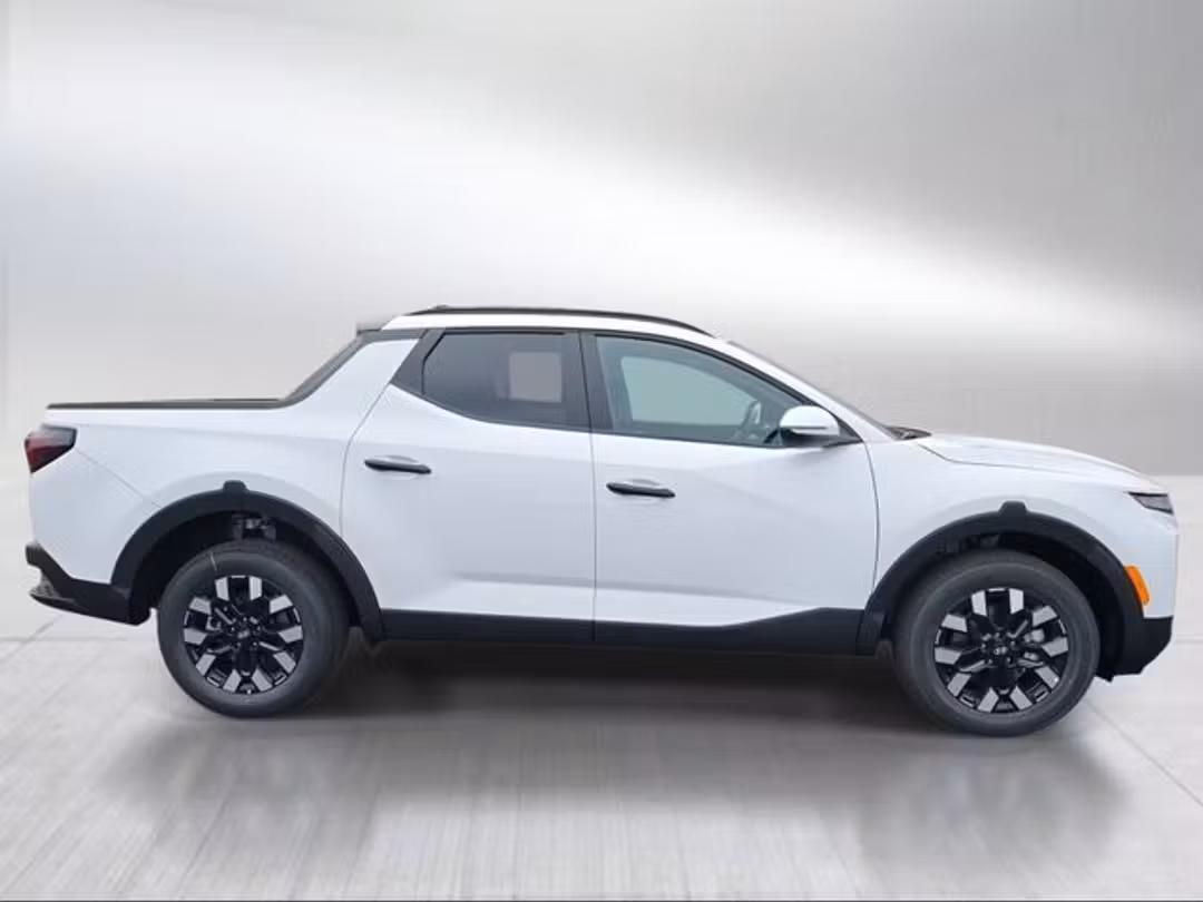 2026 Hyundai Santa Cruz SEL - Image 2