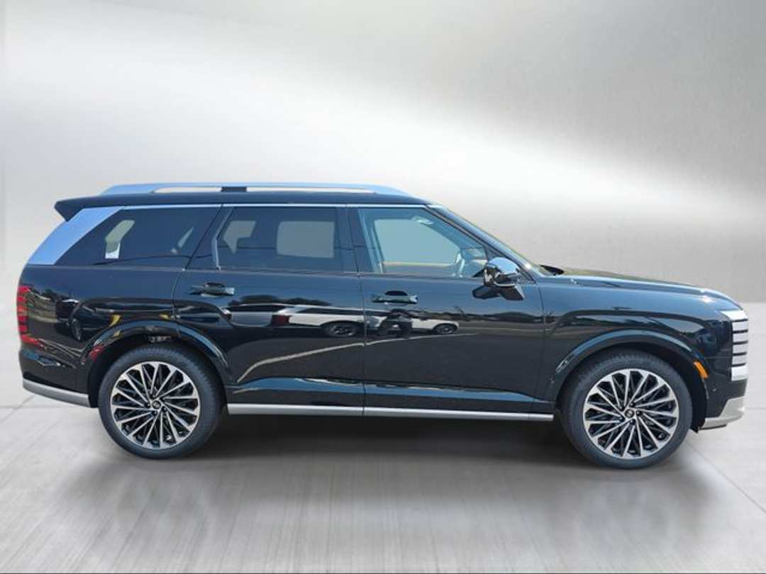 2027 Hyundai Palisade Calligraphy - Image 2