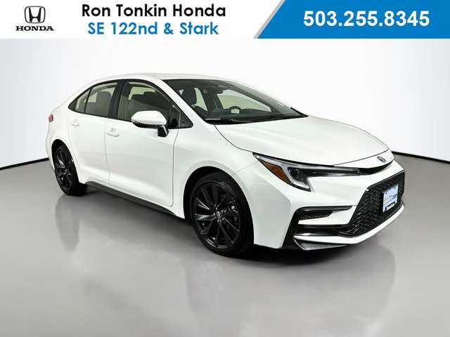 2024 Toyota Corolla Hybrid SE