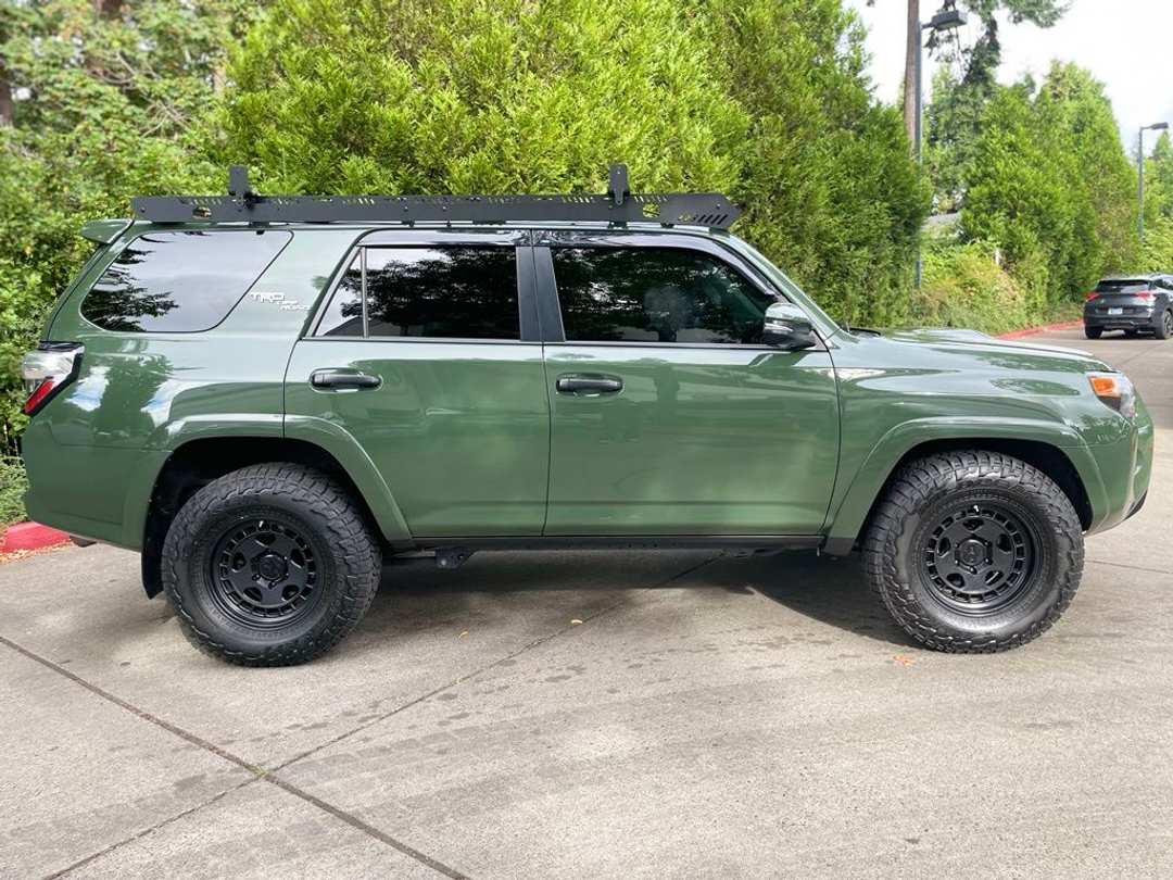 2022 Toyota 4Runner TRD OffRoad Premium - Image 3