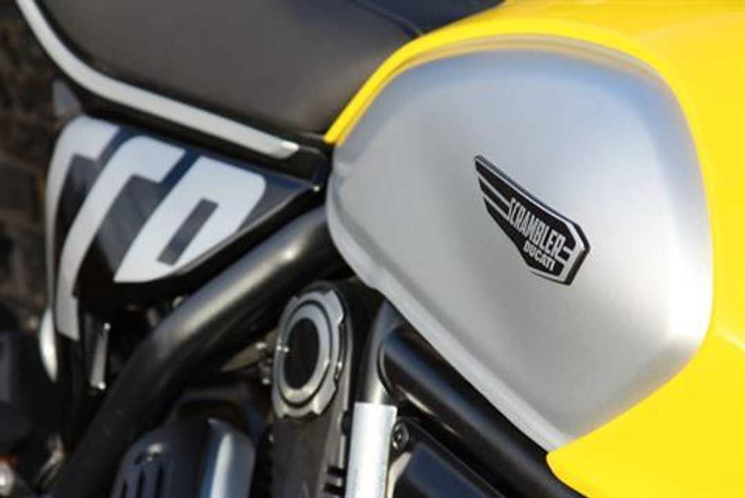 2024 Ducati Scr Icon - Image 3