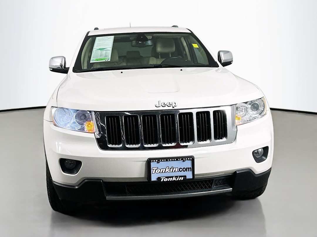 2011 Jeep Grand Cherokee Limited - Image 3