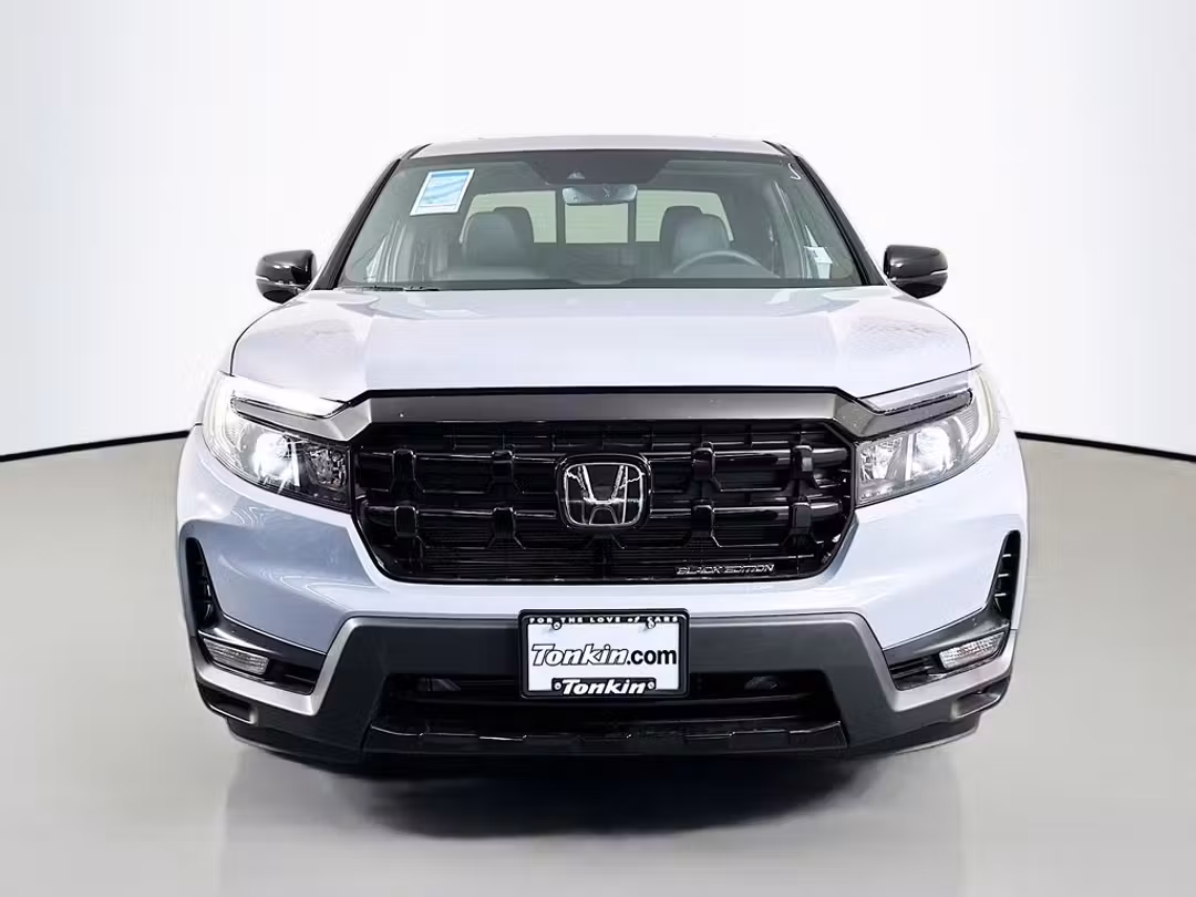2026 Honda Ridgeline Black Edition - Image 2