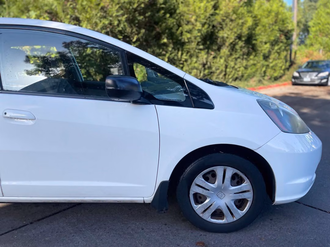 2010 Honda Fit Base - Image 2