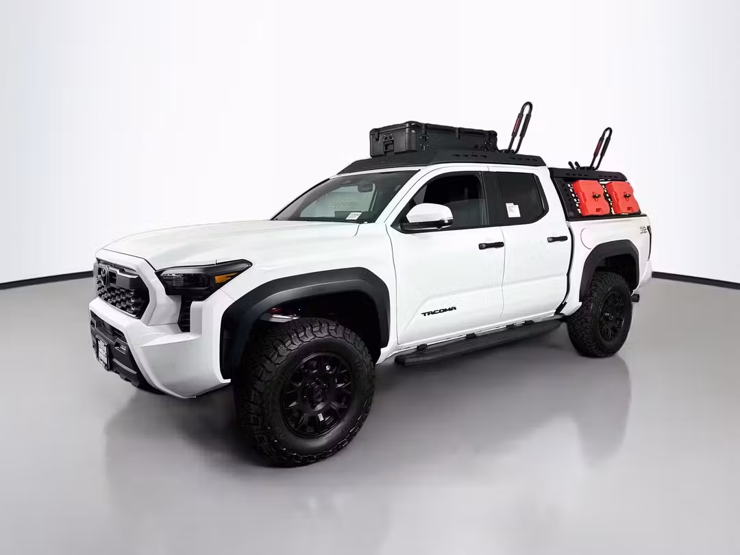 2025 Toyota Tacoma TRD OffRoad - Image 3