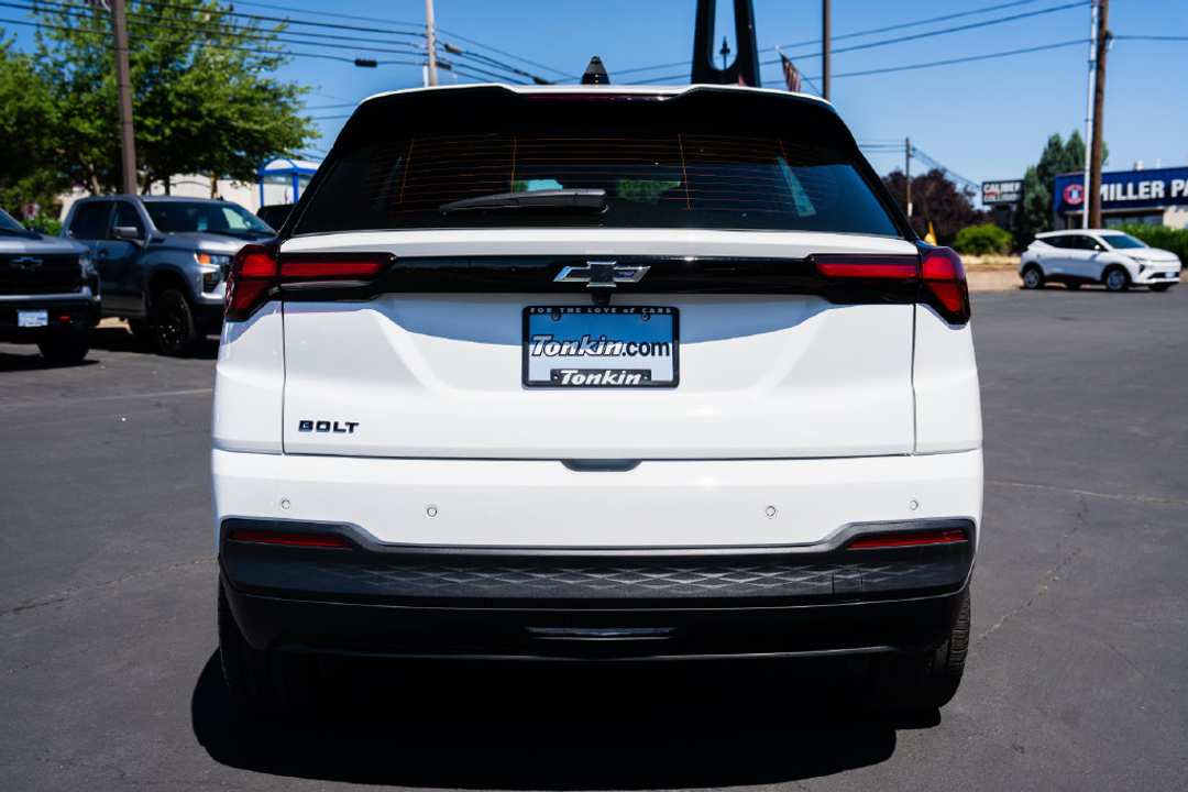 2027 Chevrolet Bolt Ev LT - Image 3