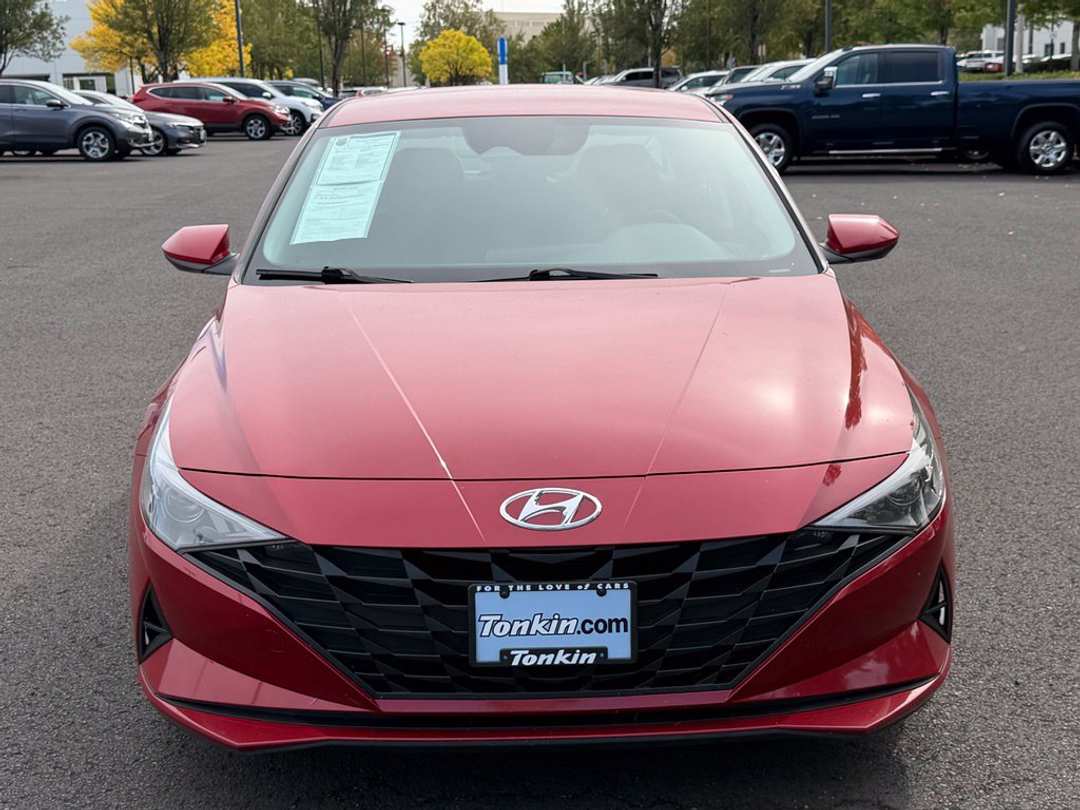 2023 Hyundai Elantra SEL - Image 3