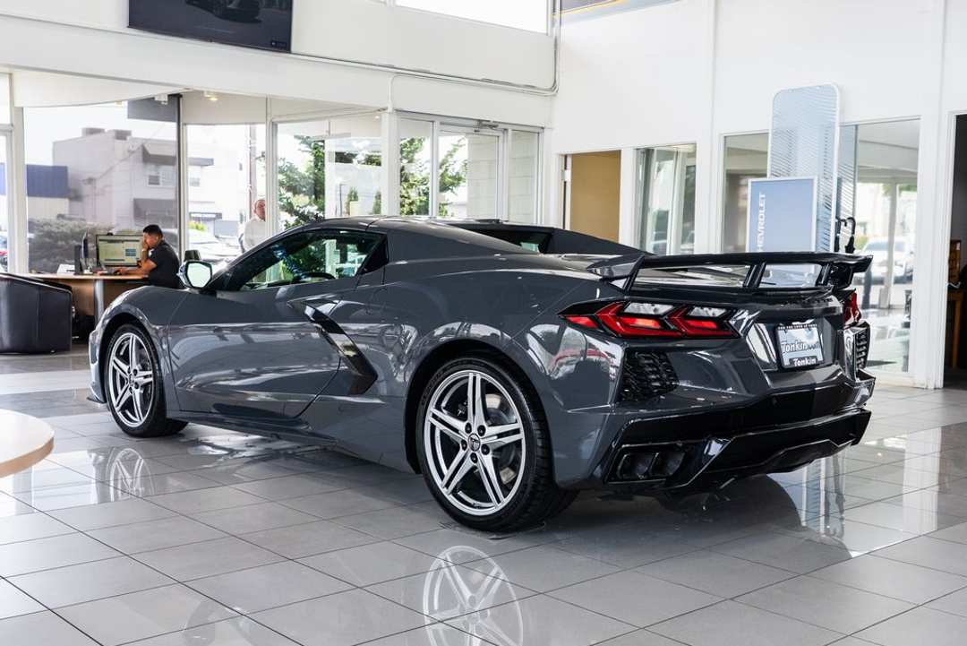 2027 Chevrolet Corvette Stingray - Image 2