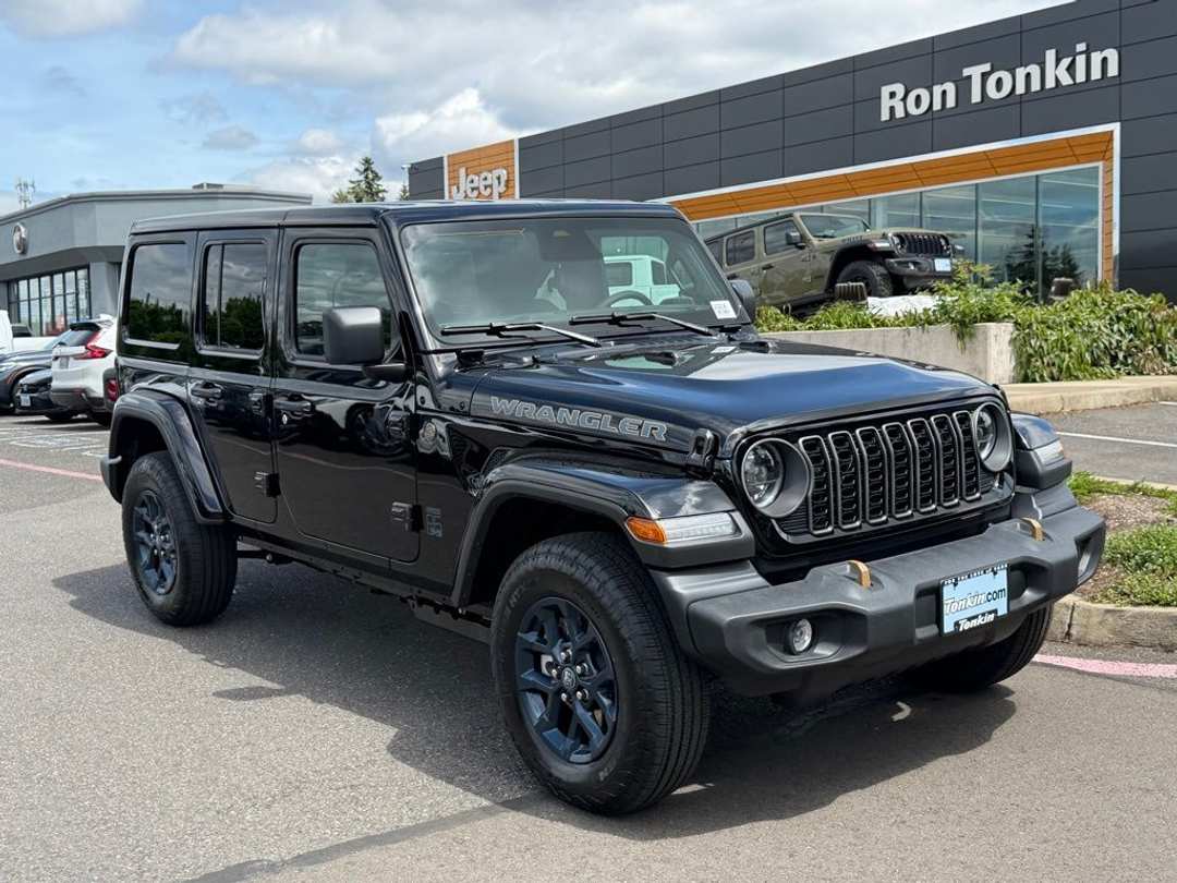 2026 Jeep Wrangler 85th Anniversary Edition - Image 2