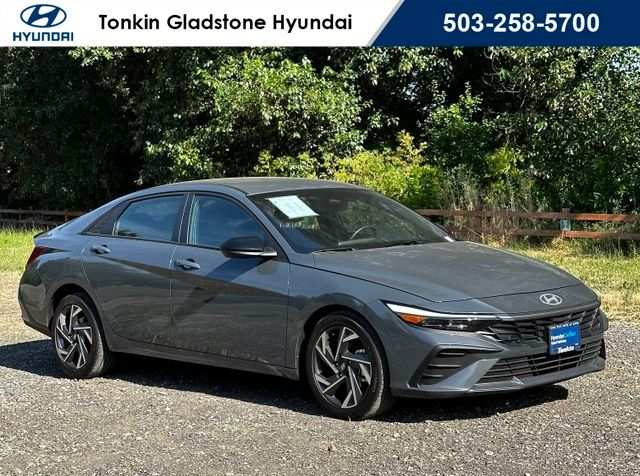 2025 Hyundai Elantra SEL Sport