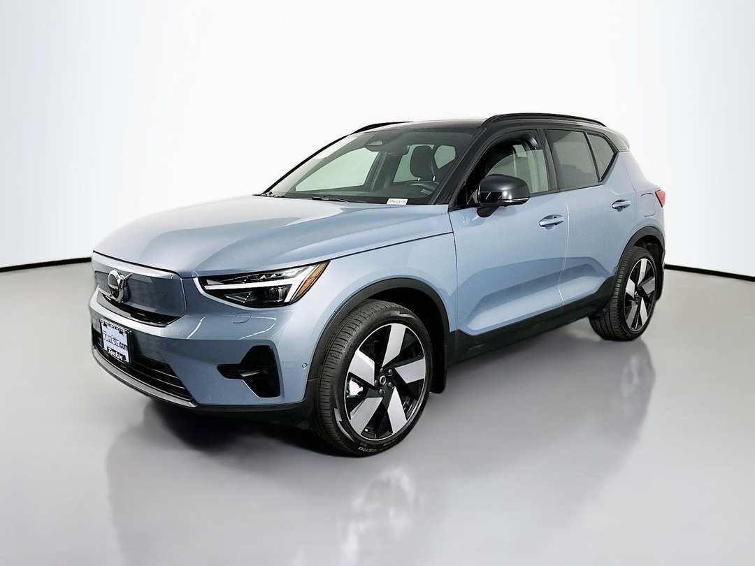 2023 Volvo Xc40 Recharge Pure Ultimate - Image 3
