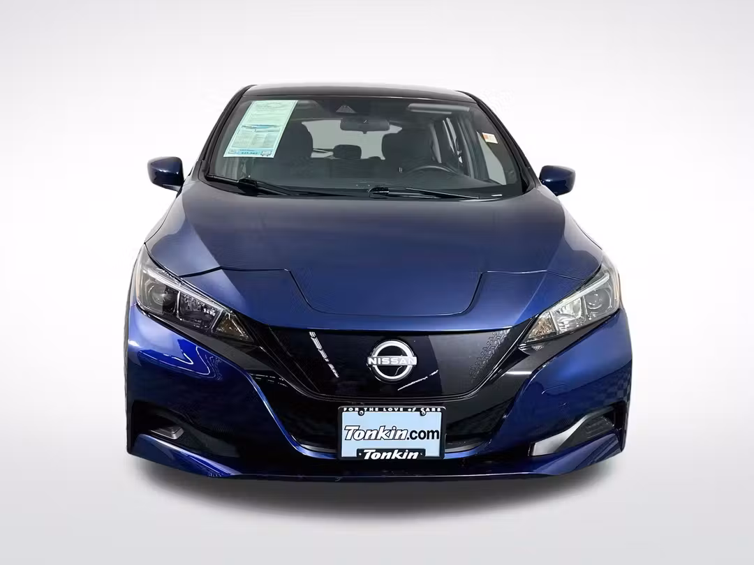 2023 Nissan LEAF S - Image 2
