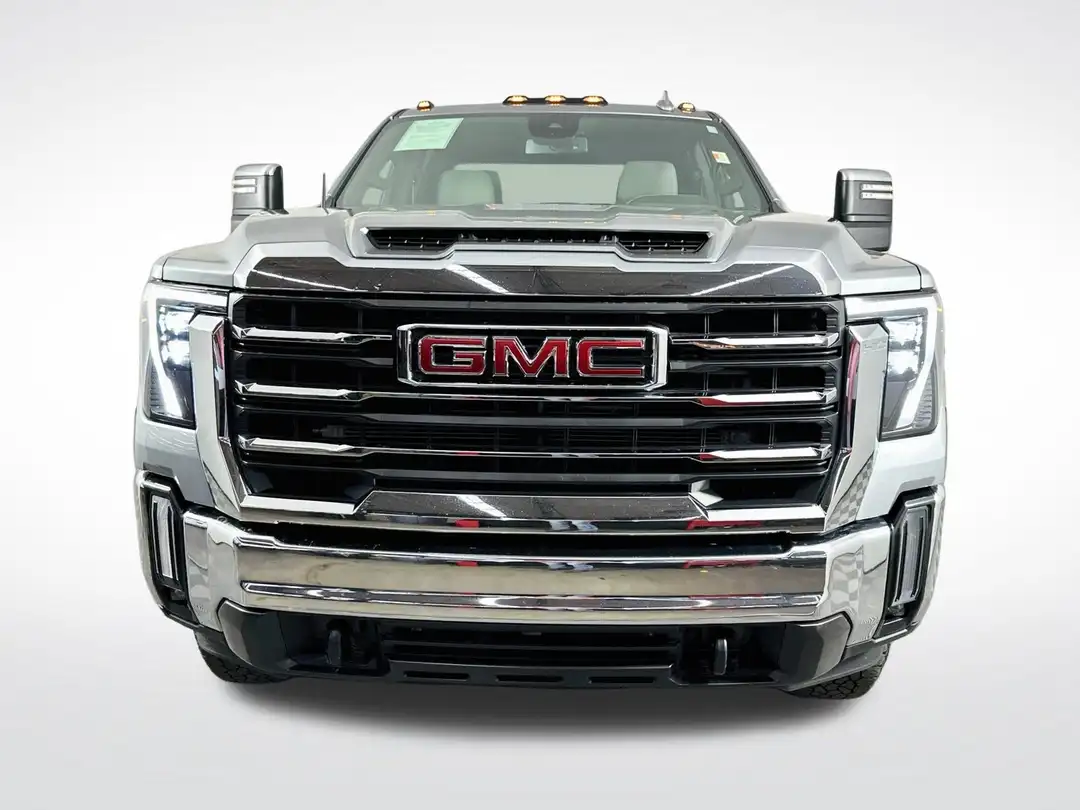 2024 GMC Sierra 3500Hd SLT - Image 2