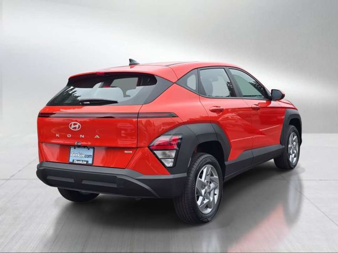 2026 Hyundai Kona SE - Image 3