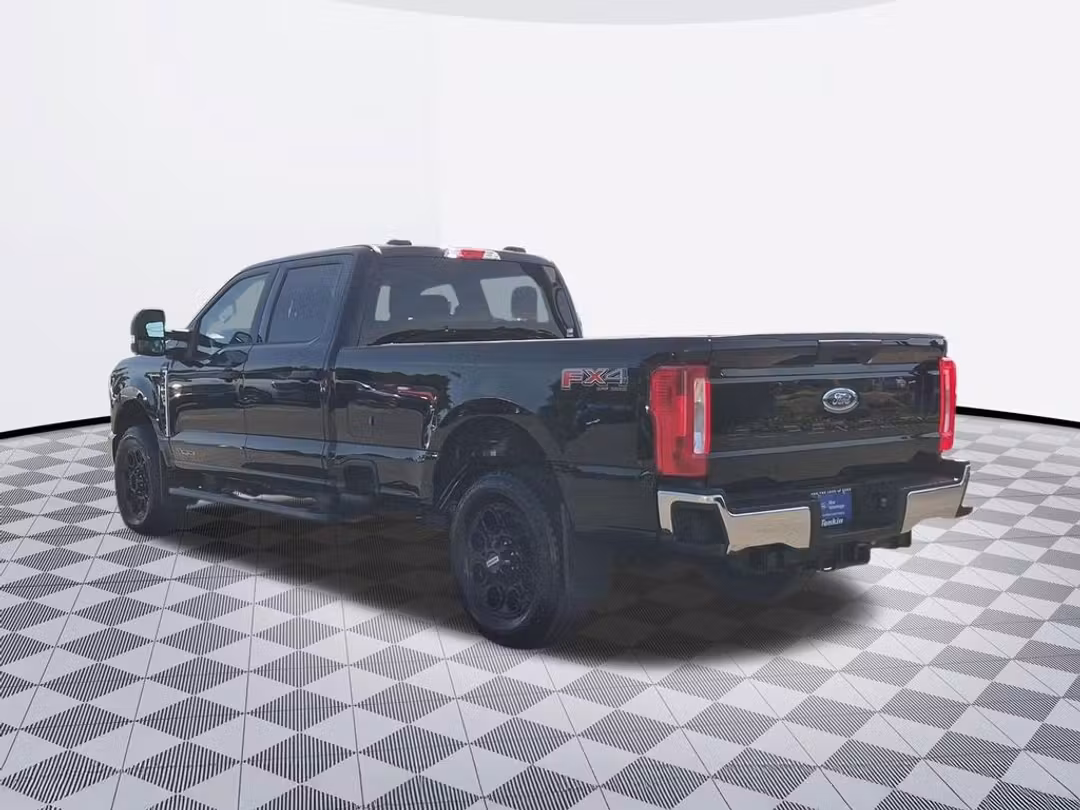 2026 Ford F-250Sd XLT - Image 3