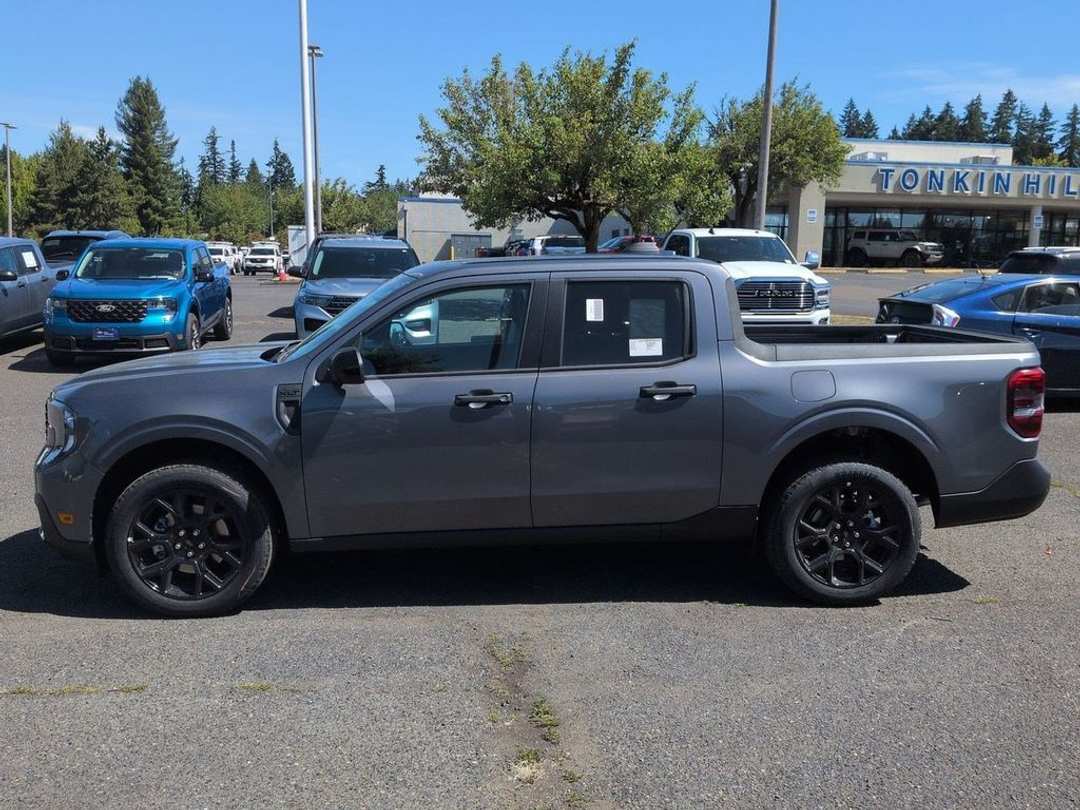 2026 Ford Maverick XLT - Image 2