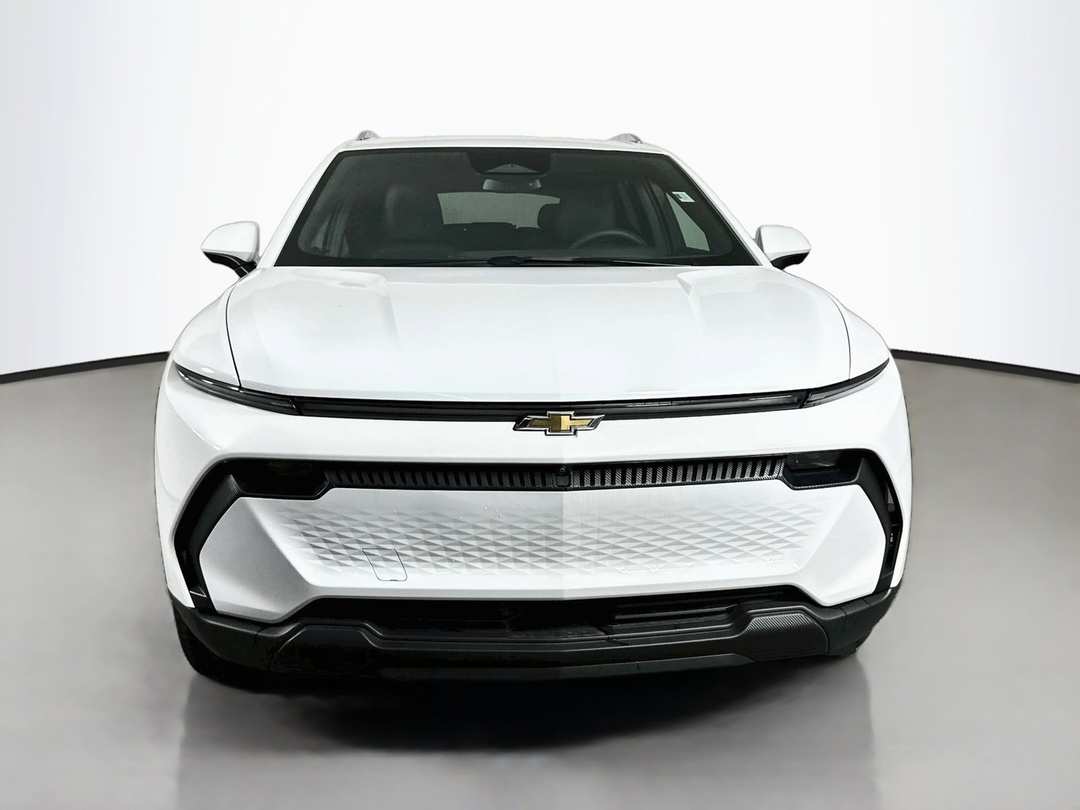 2026 Chevrolet Equinox Ev LT - Image 2