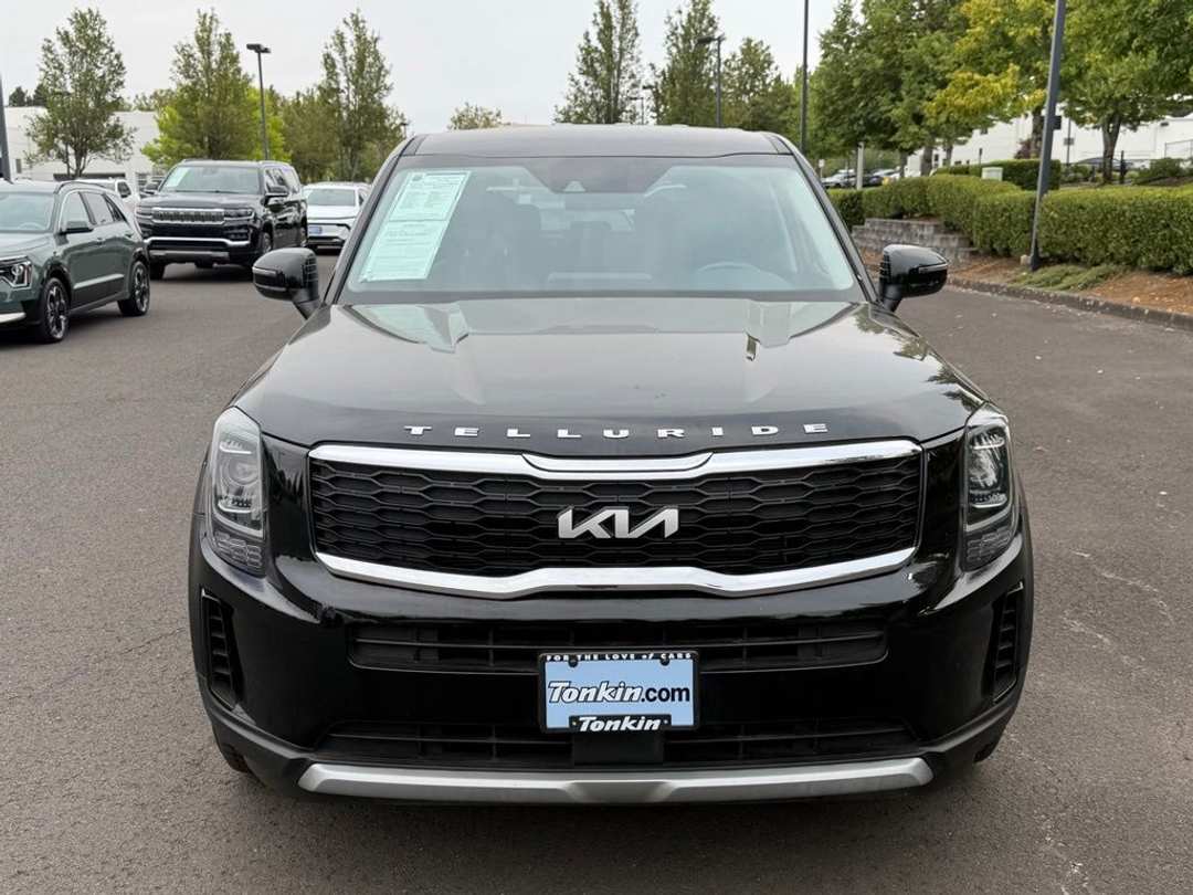 2022 Kia Telluride LX - Image 3