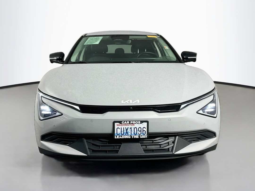 2025 Kia Ev6 Light - Image 2
