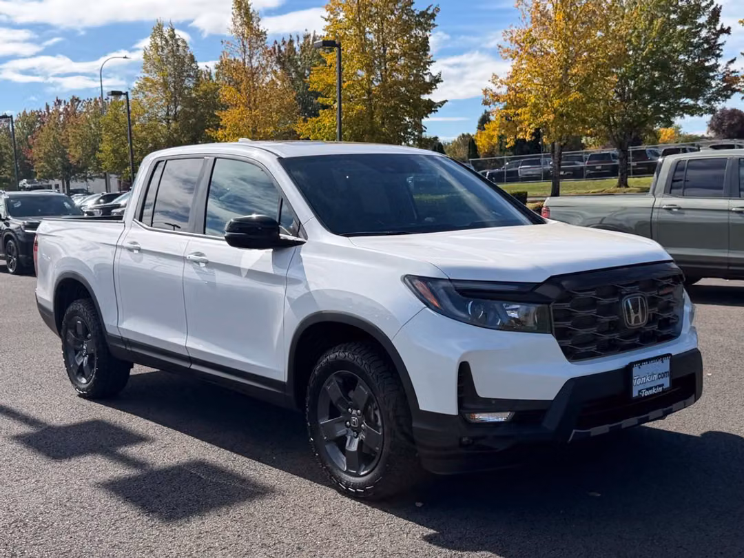 2026 Honda Ridgeline TrailSport - Image 2