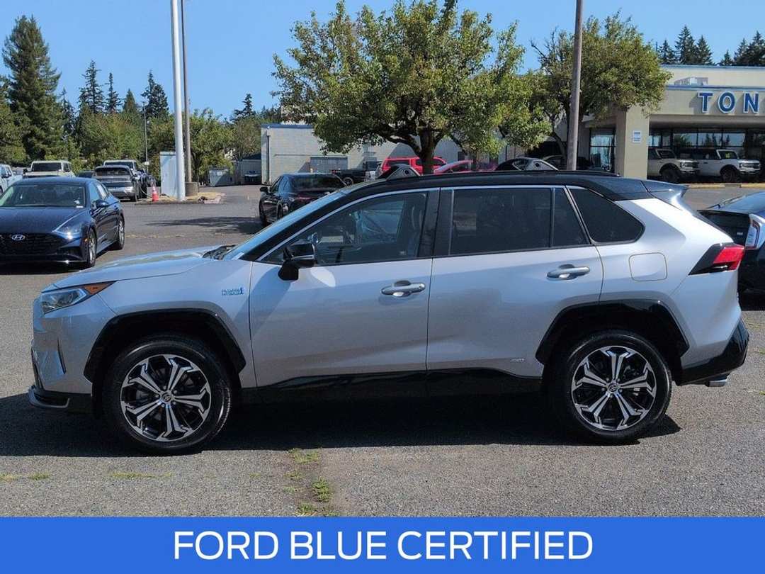 2021 Toyota Rav4 Prime XSE - Image 2