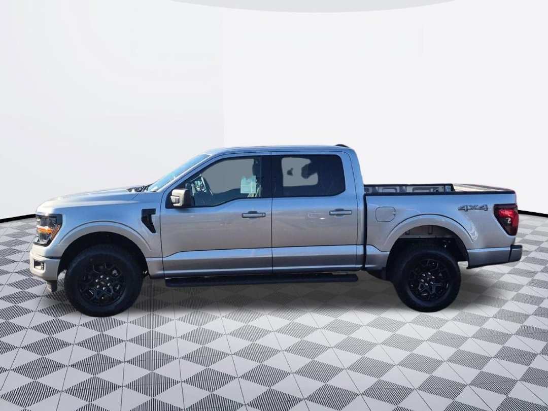 2026 Ford F-150 XLT - Image 3