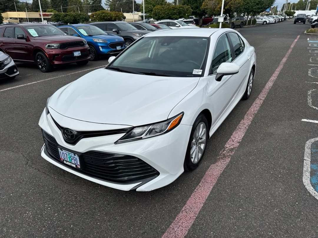 2020 Toyota Camry LE - Image 3