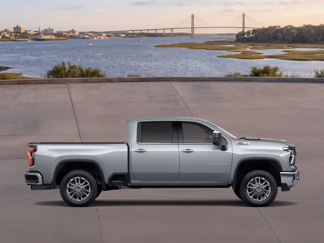 2026 Chevrolet Silverado 3500Hd LTZ - Image 3