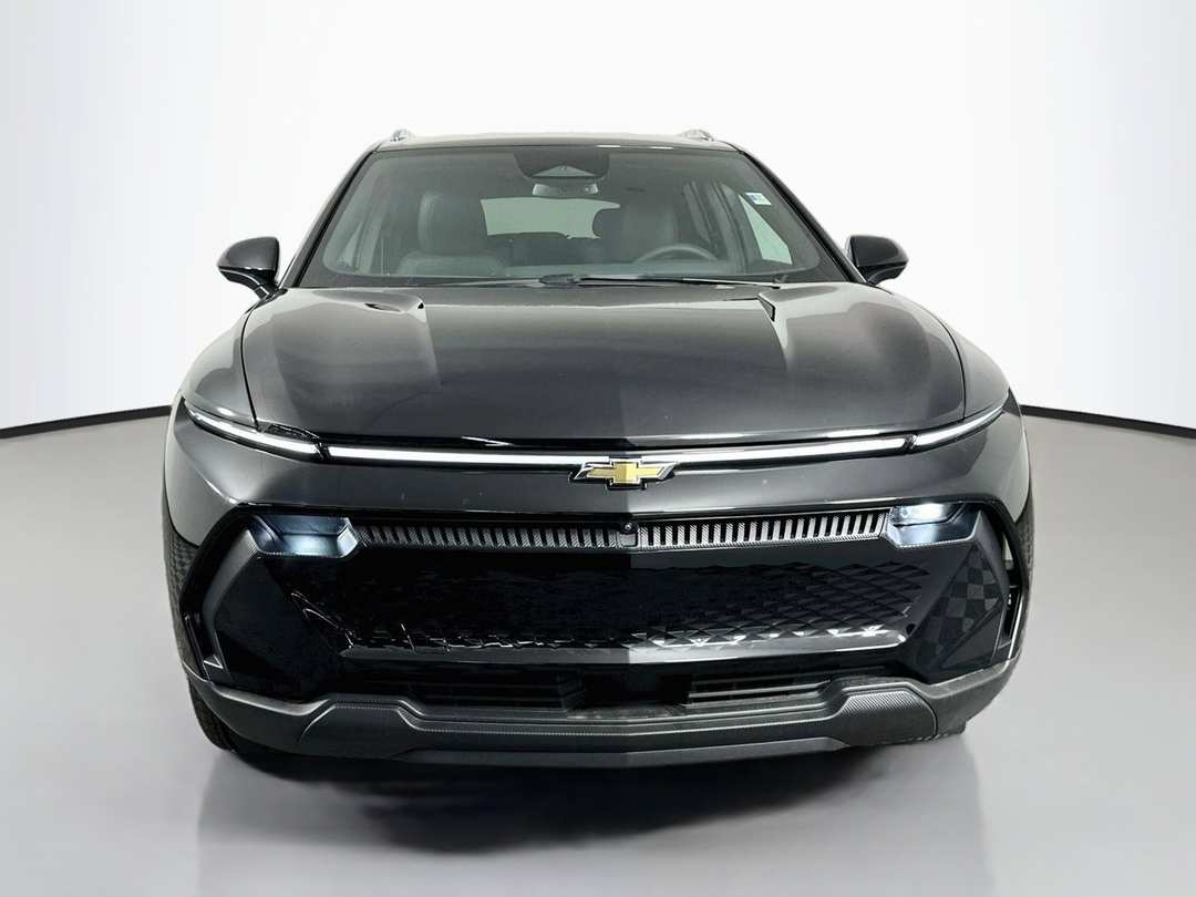 2026 Chevrolet Equinox Ev LT - Image 2