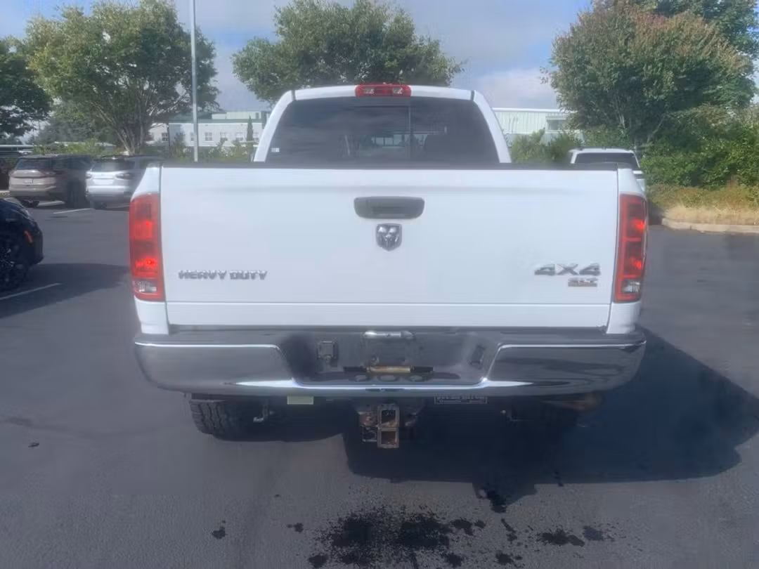 2006 Dodge Ram 2500 SLT - Image 3