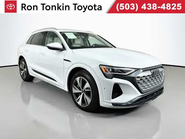 2024 Audi Q8 E-Tron Premium Plus