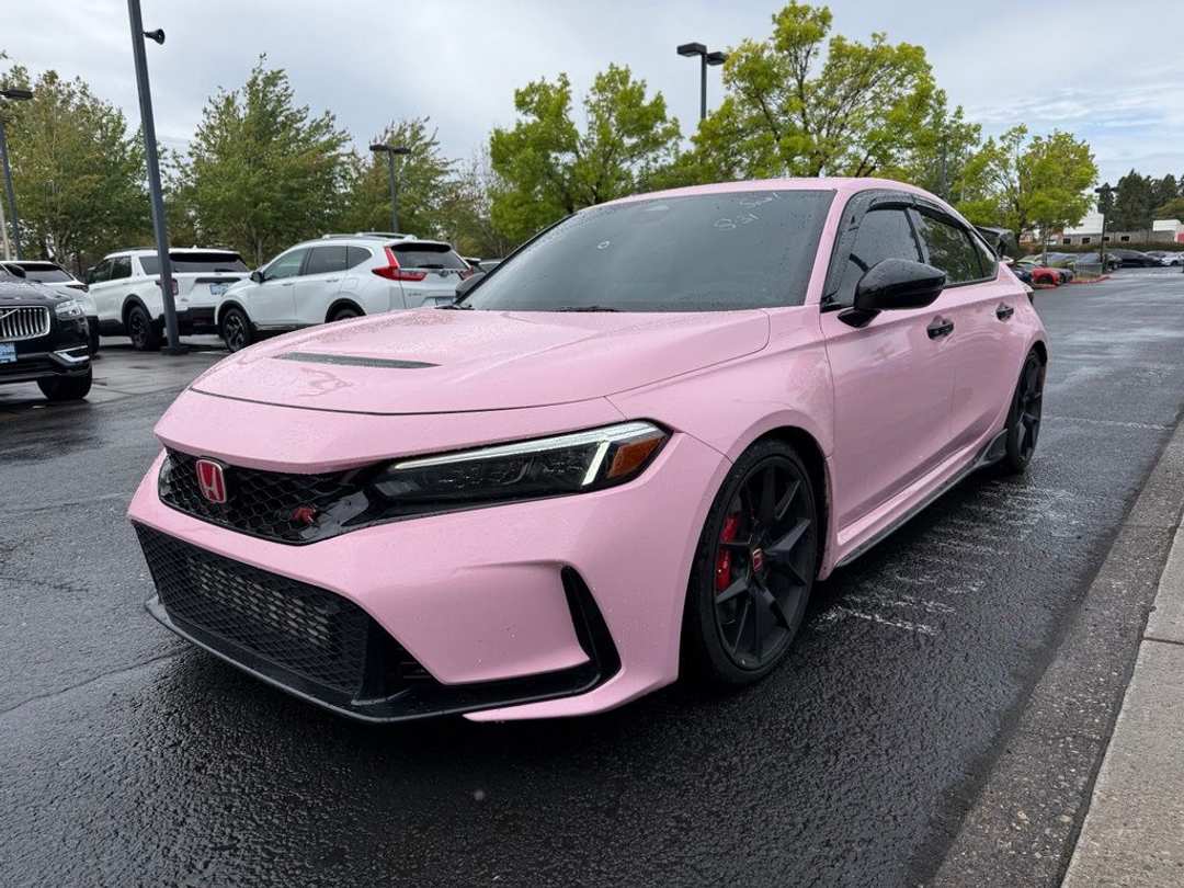 2025 Honda Civic Type R - Image 3