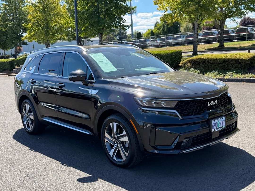 2023 Kia Sorento Hybrid SX Prestige - Image 2