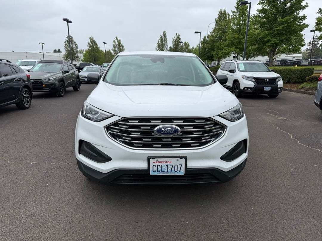 2021 Ford Edge SE - Image 2