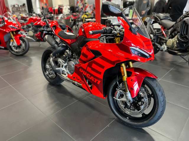 2027 Ducati Pani V2 Mm93