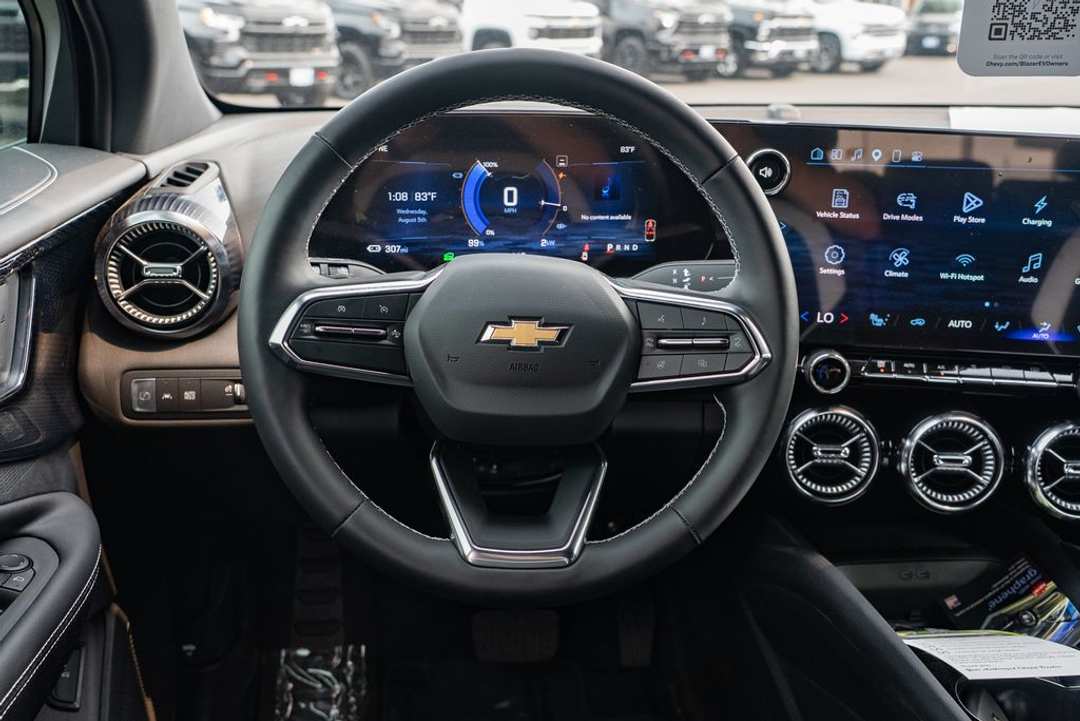 2025 Chevrolet Blazer EV LT - Photo 14