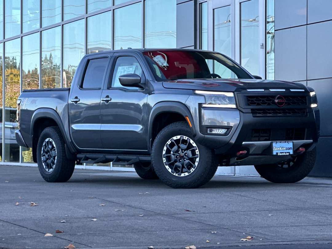 2026 Nissan Frontier PRO4X - Image 2