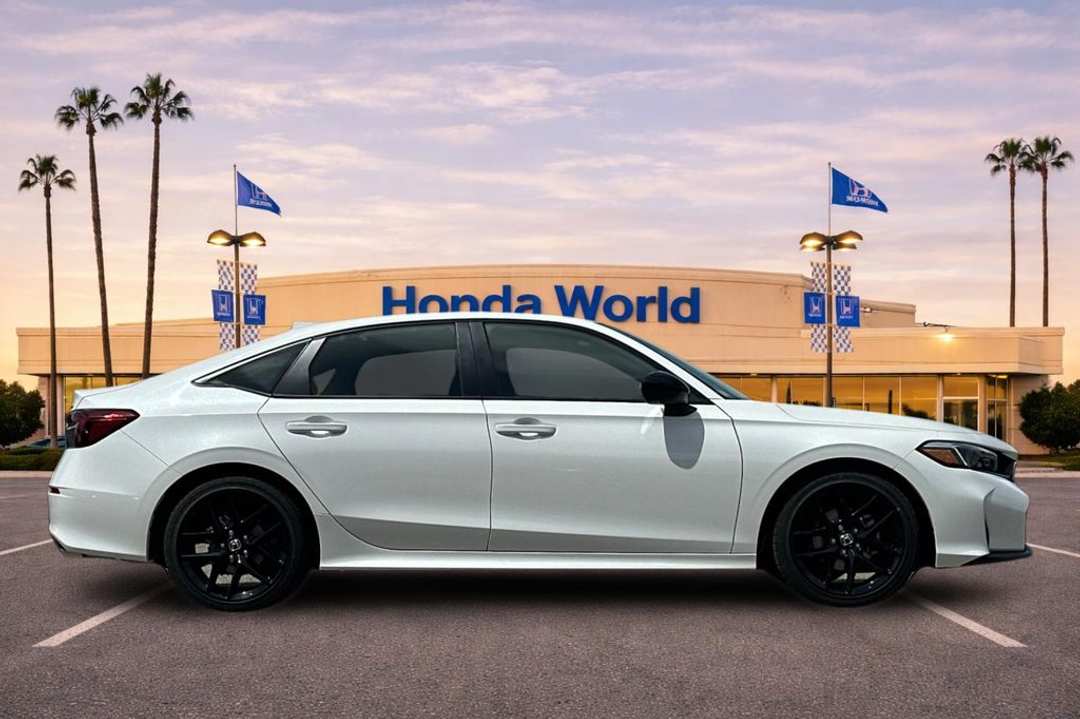 2026 Honda Civic Sport - Image 3