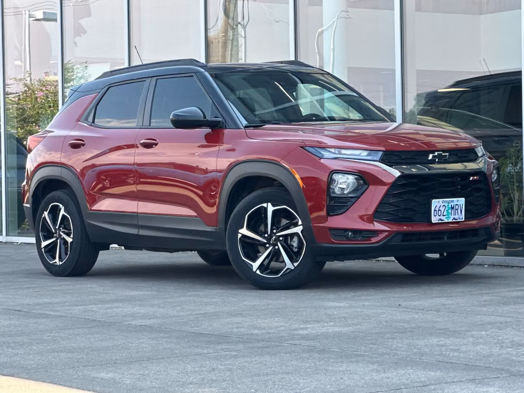 2021 Chevrolet Trailblazer RS - Image 2