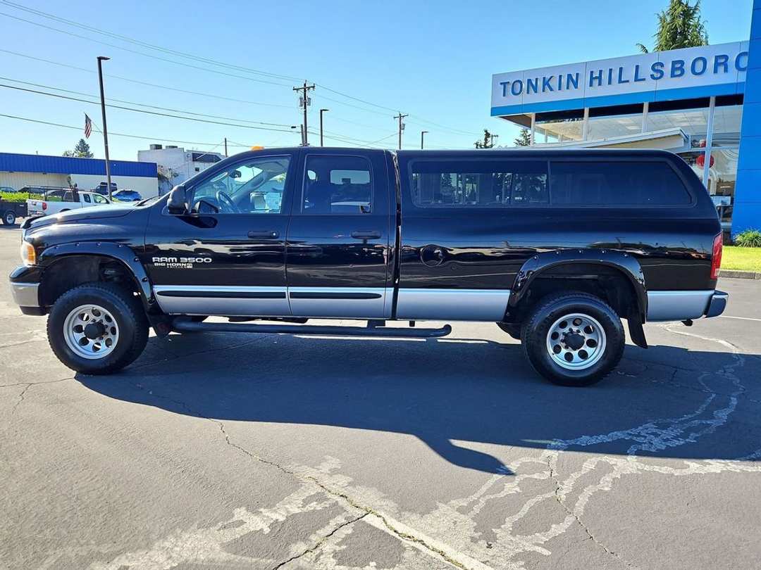 2005 Dodge Ram 3500 SLT - Image 3